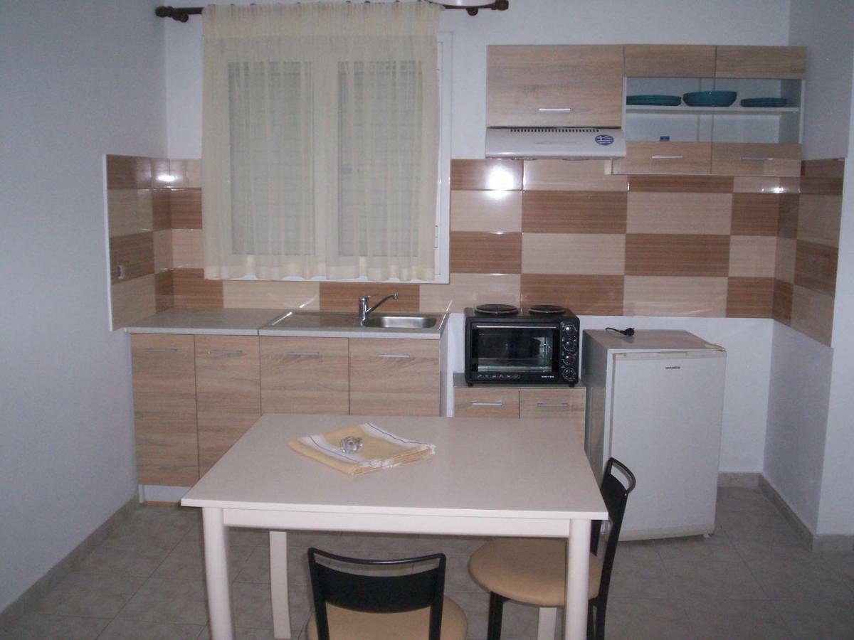 Apartments Onar Аргостолион Екстериор снимка